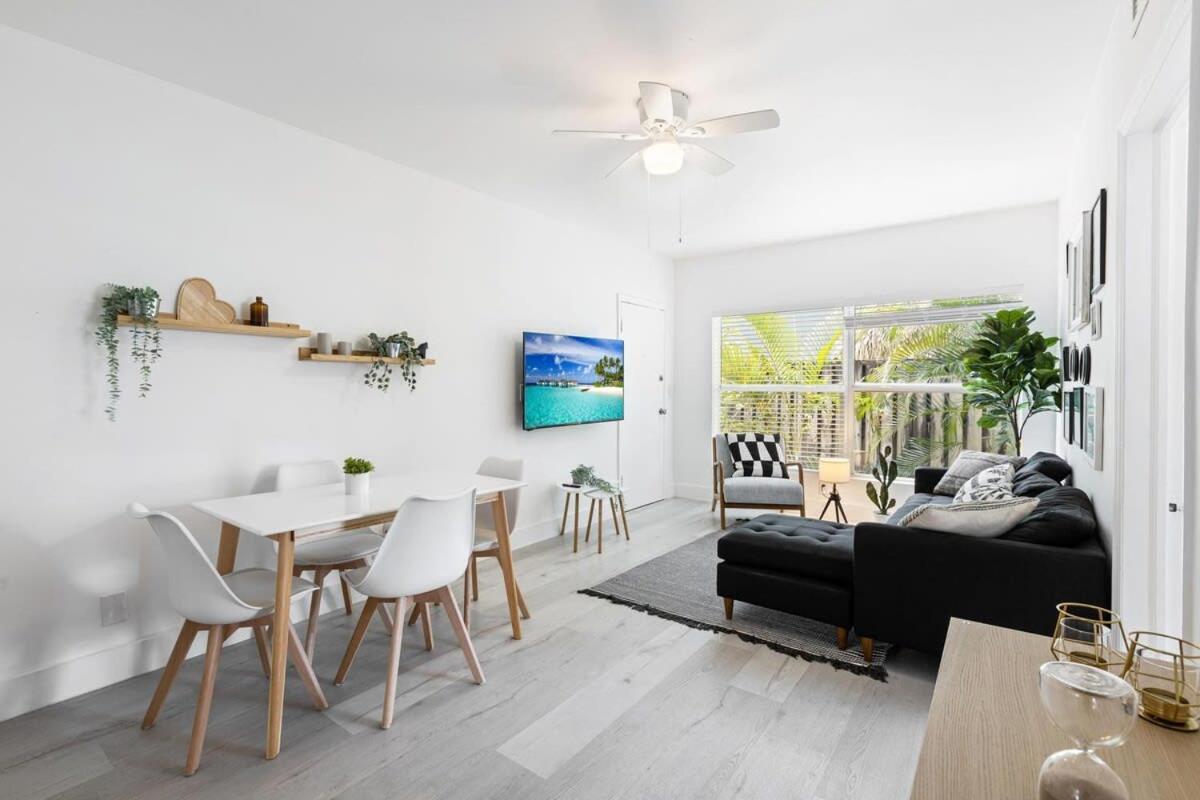 Charming 2 Bedroom Apartment In Victoria Park ฟอร์ต ลอเดอร์เดล ภายนอก รูปภาพ